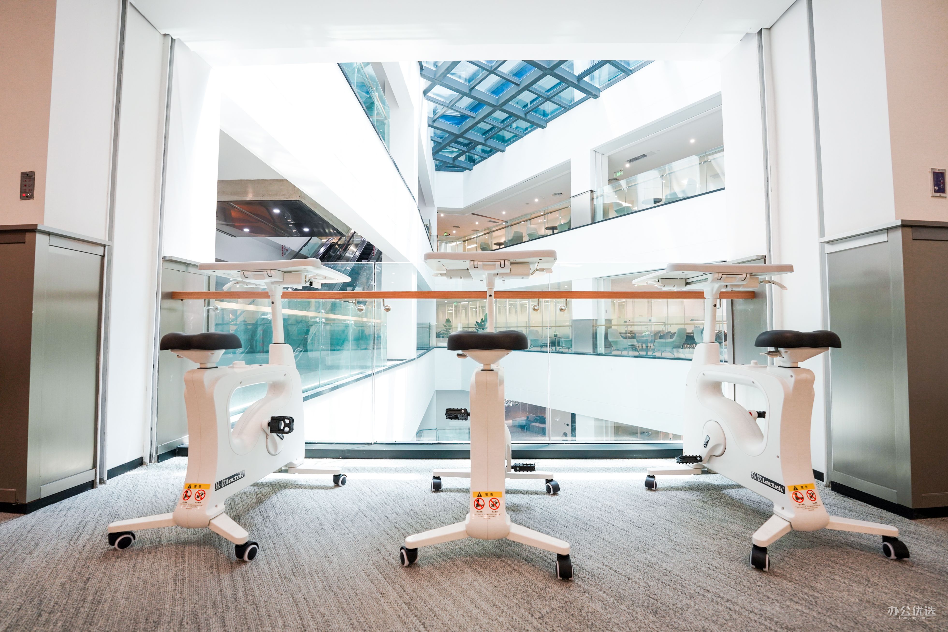 交子.BEEPLUS兴盛国际中心