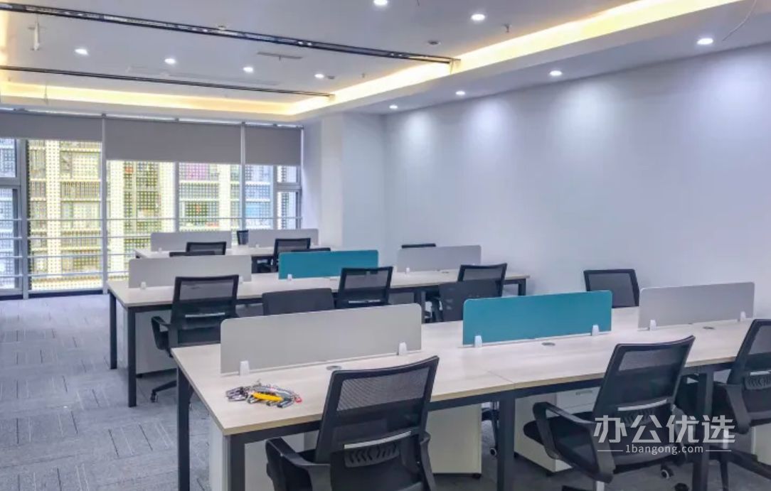 3个独立办公室 + 大厅有16个工位