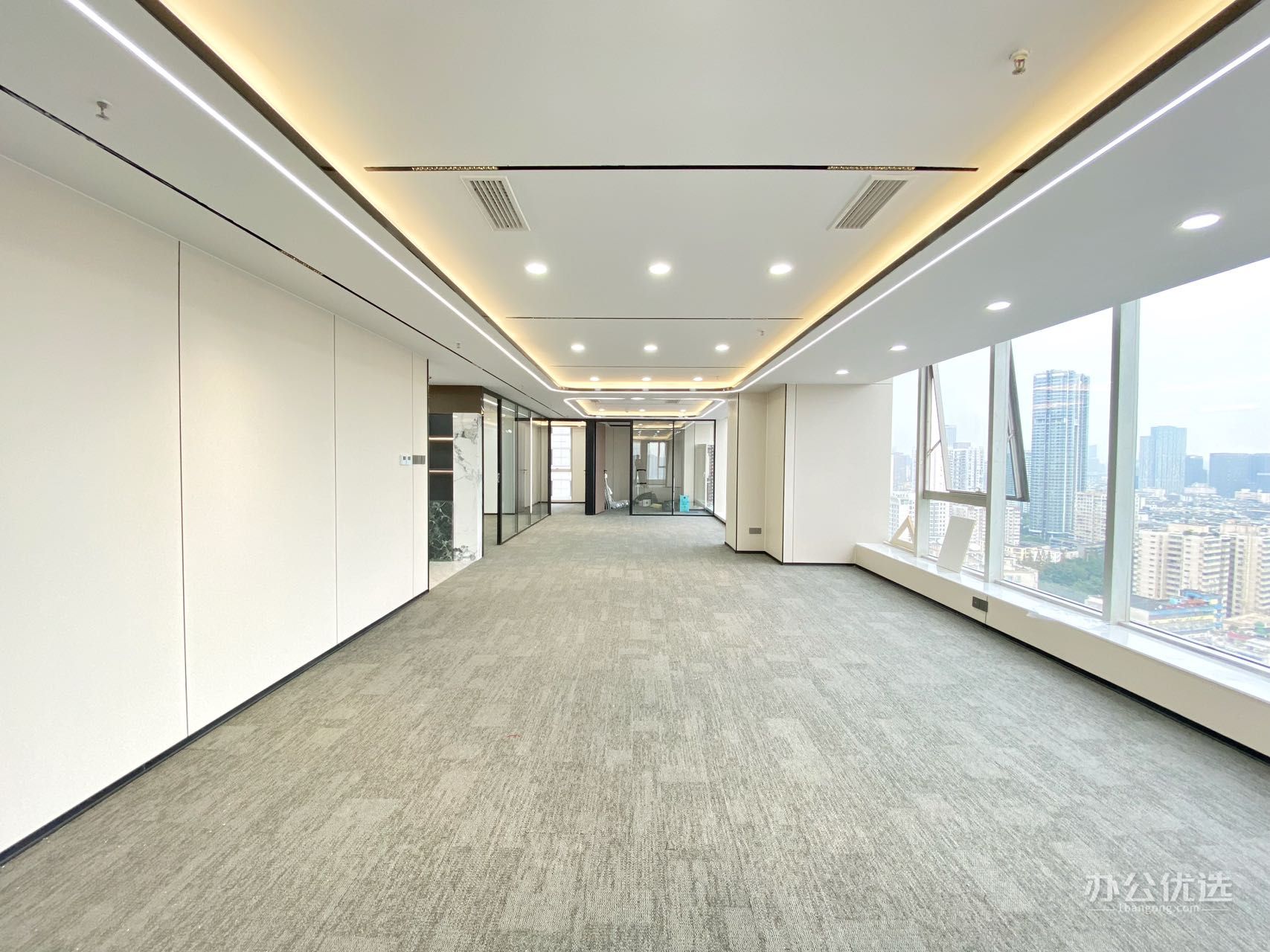 东方广场 5隔间+32工位