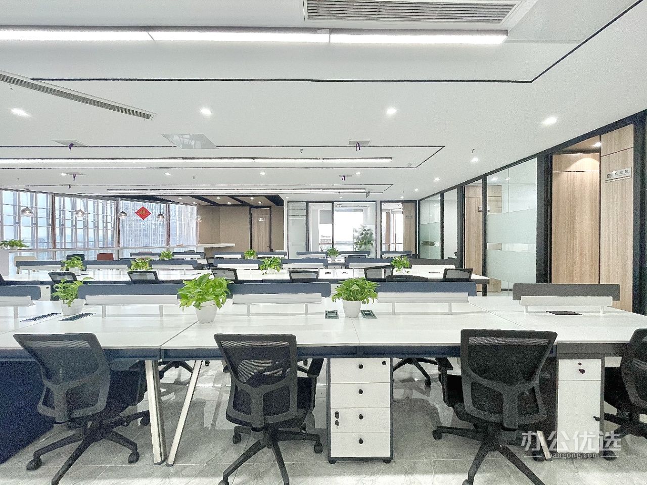 东方希望天祥广场